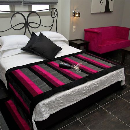 Alexander Inn Stavros  Luaran gambar
